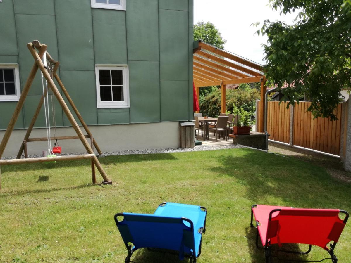Landhof Ella - Ferienhaus Vor Den Toren Salzburgs Petting Esterno foto